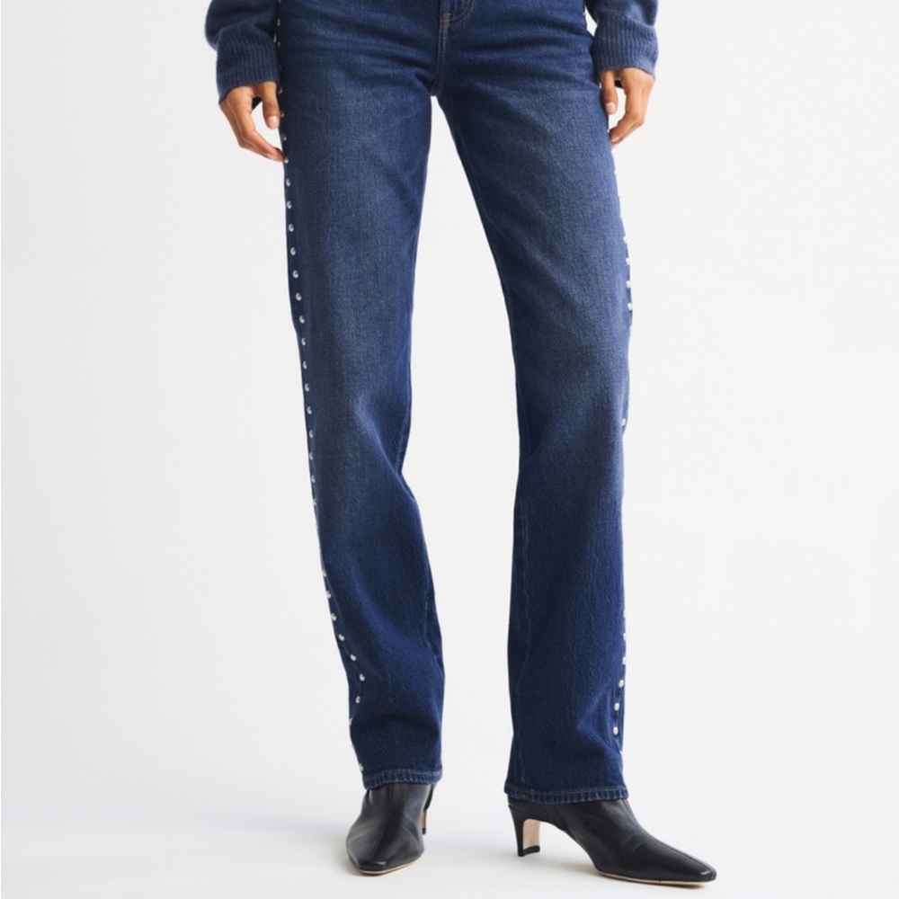 Mid rise straight studded jeans - Picture 3 of 7